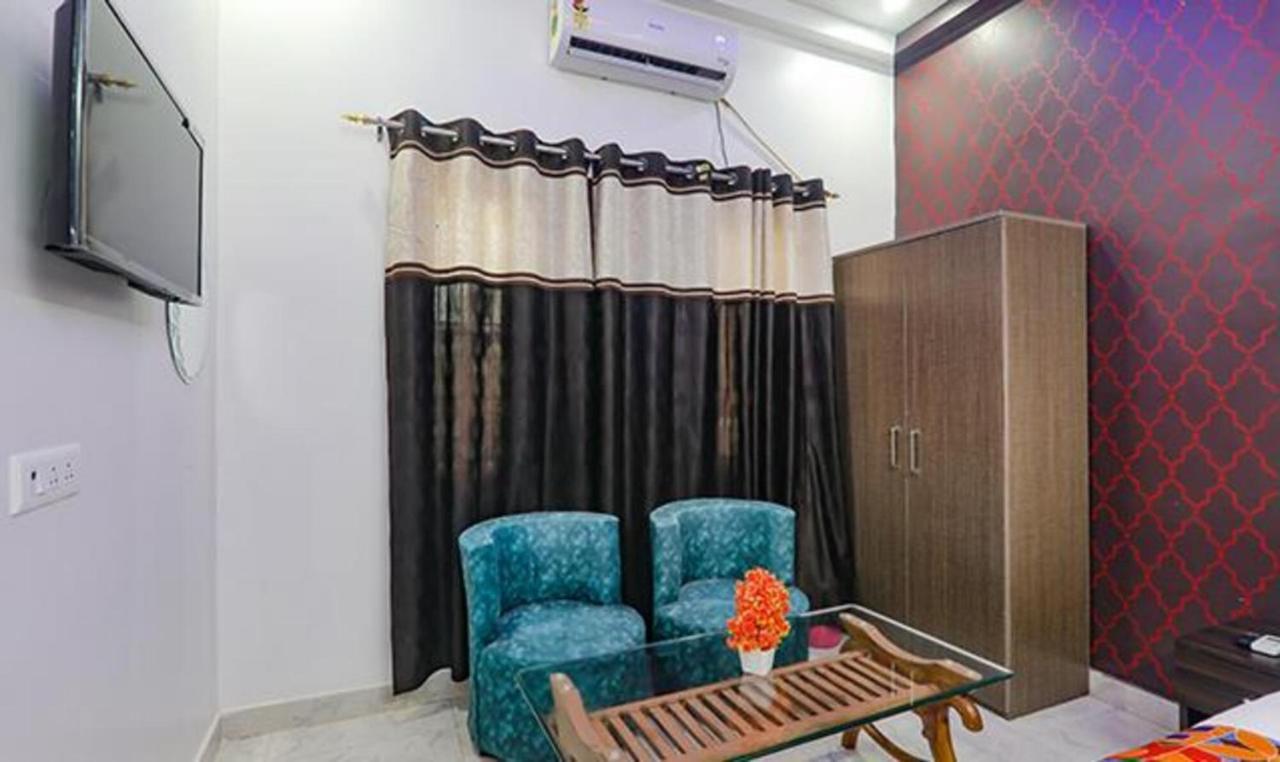 Fabexpress Ss Grand Banthra Sikandarpur Exterior foto
