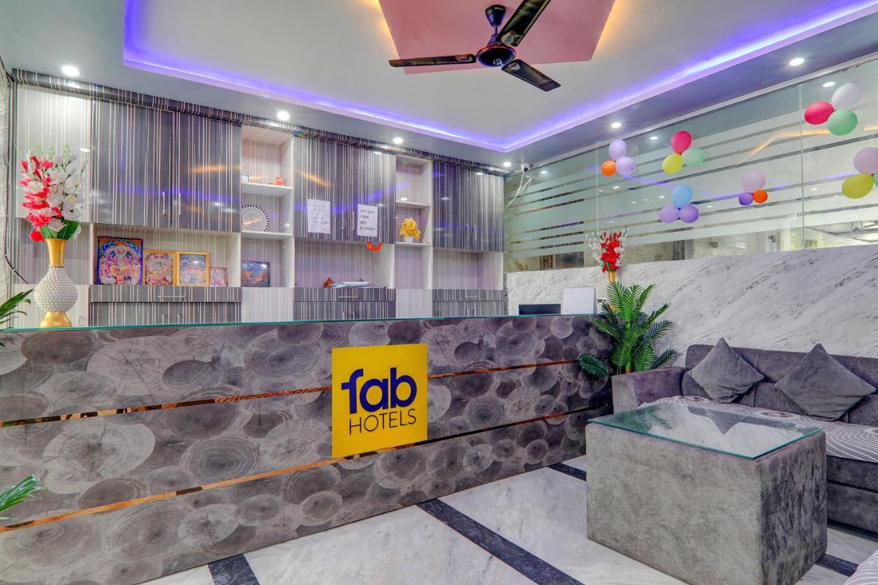 Fabexpress Ss Grand Banthra Sikandarpur Exterior foto